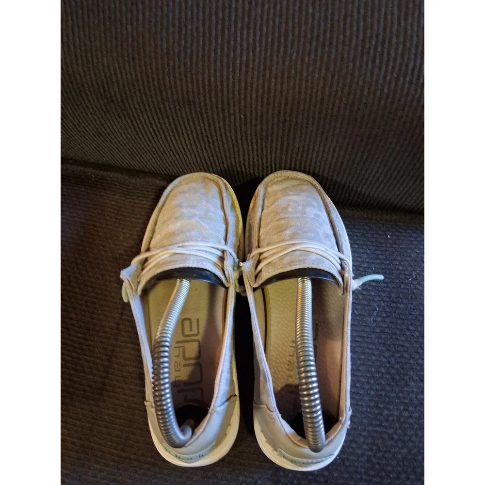 Hey Dude Wendy Youth Cat Eye Grey EU 38 - US Youth 3Women‎ 4